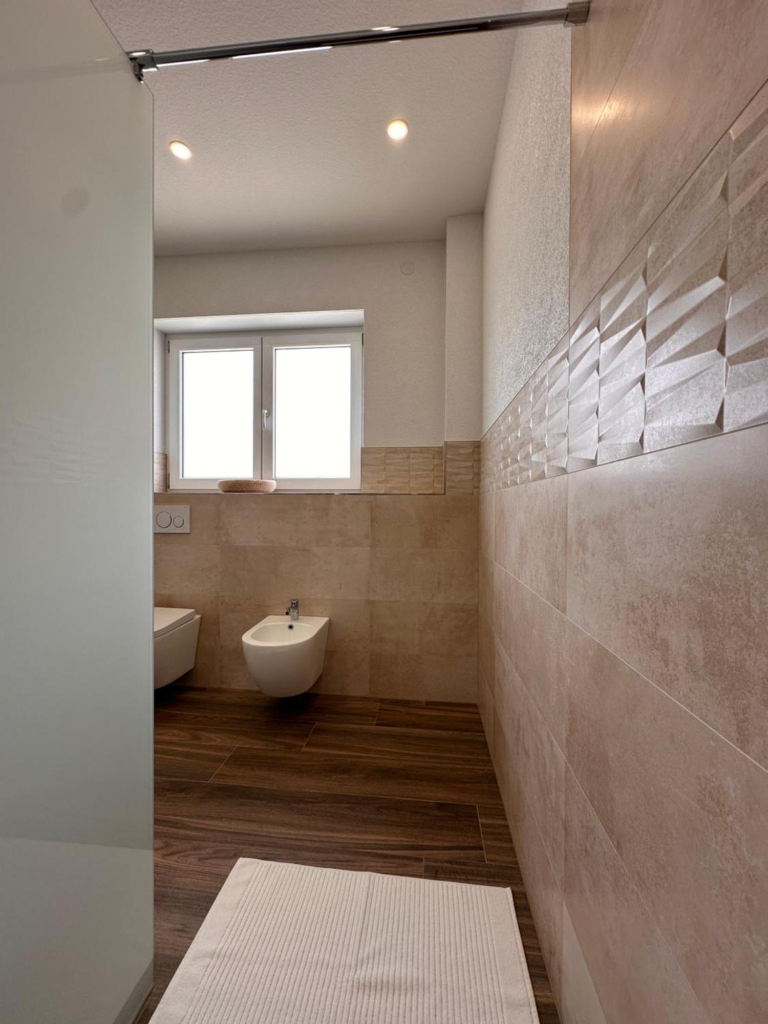 Amao-Obsidian I 120Qm I Elegantes Business- & Familienapartment I 3 Schlafzimmer I Kingsize Betten ชวาเนา ภายนอก รูปภาพ