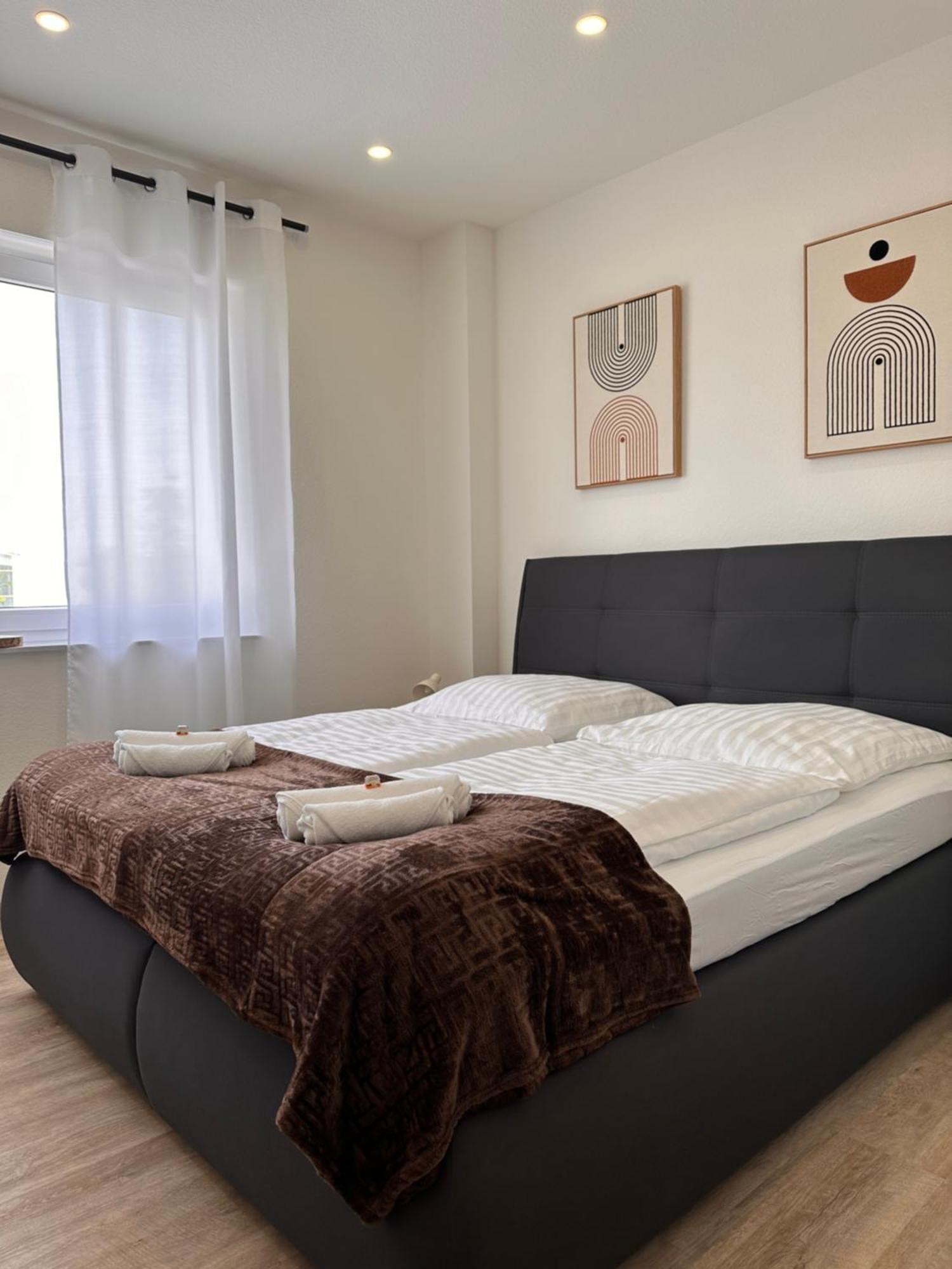 Amao-Obsidian I 120Qm I Elegantes Business- & Familienapartment I 3 Schlafzimmer I Kingsize Betten ชวาเนา ภายนอก รูปภาพ