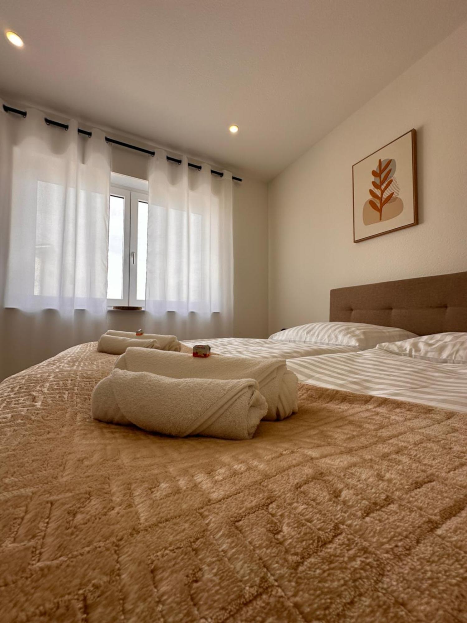 Amao-Obsidian I 120Qm I Elegantes Business- & Familienapartment I 3 Schlafzimmer I Kingsize Betten ชวาเนา ภายนอก รูปภาพ